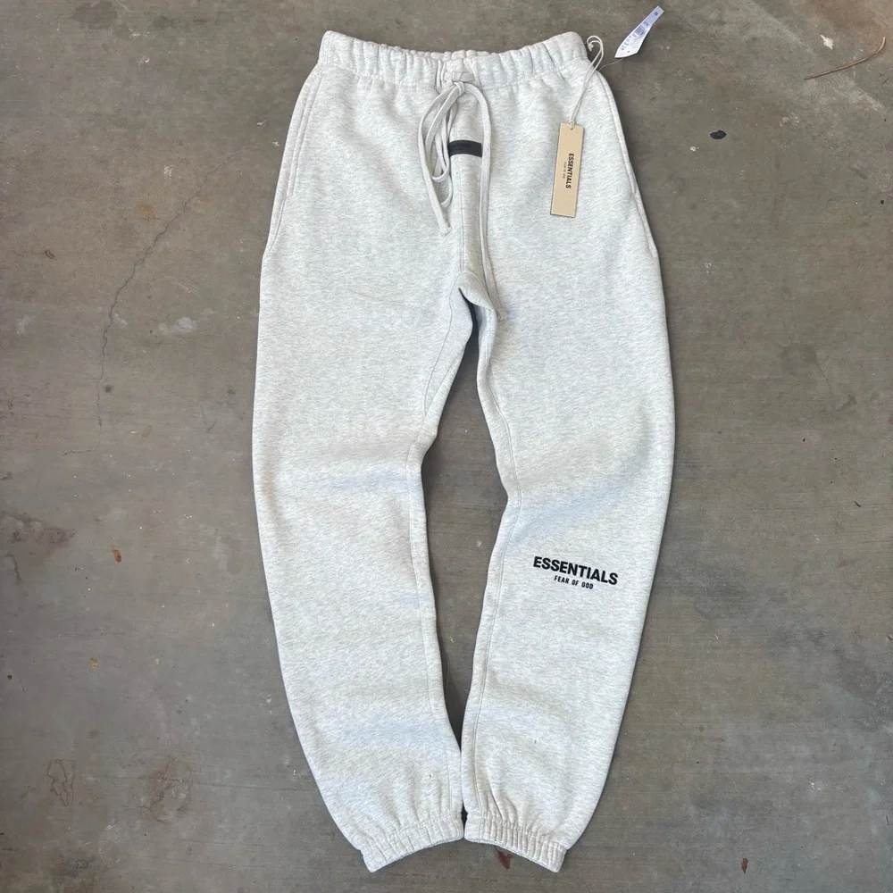Fear of God Essentials light oatmeal Hoodie & sweatpants - Picture 2 of 8